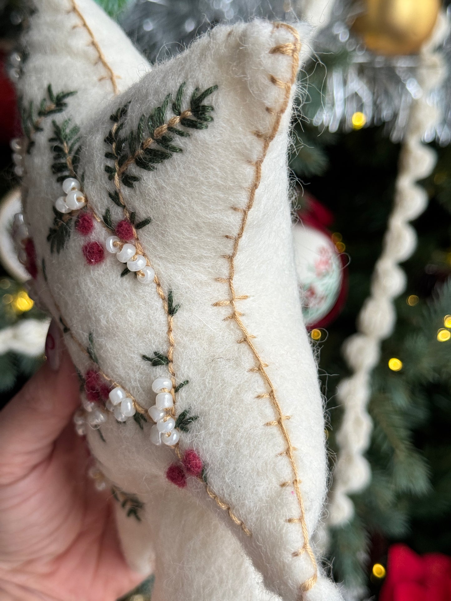 Heirloom Tree Topper Embroidery Pattern